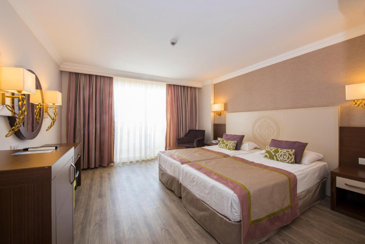 side-alegria-hotel-spa-5