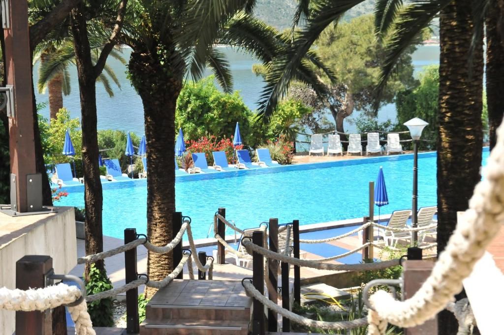 sun-resort-4