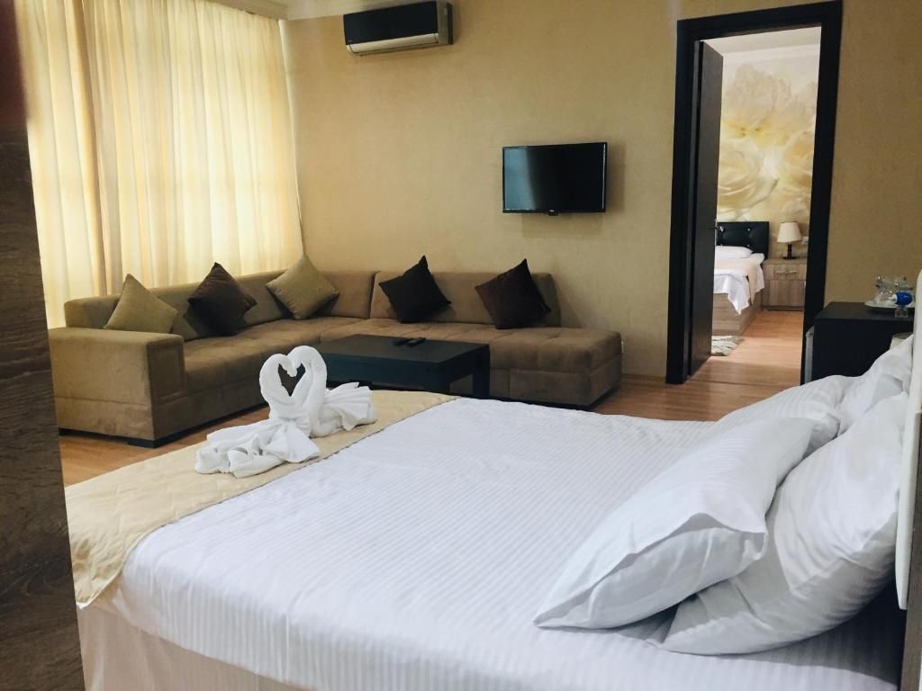 royal-palace-hotel-3