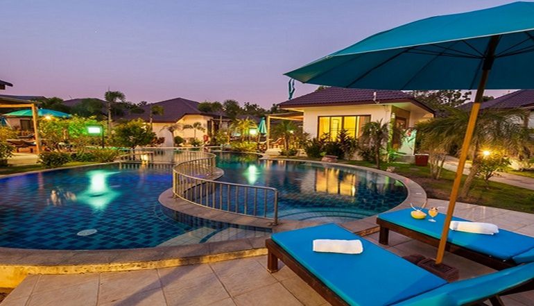 pinnacle-grand-jomtien-resort-spa