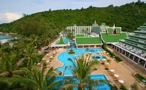 le-meridien-phuket-beach-resort-5