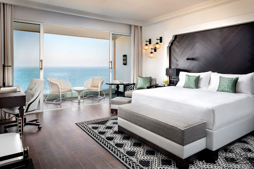 fairmont-fujairah-beach-resort-5