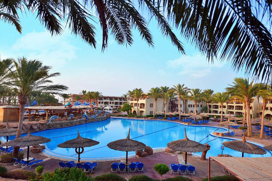 sea-beach-aqua-park-resort-4