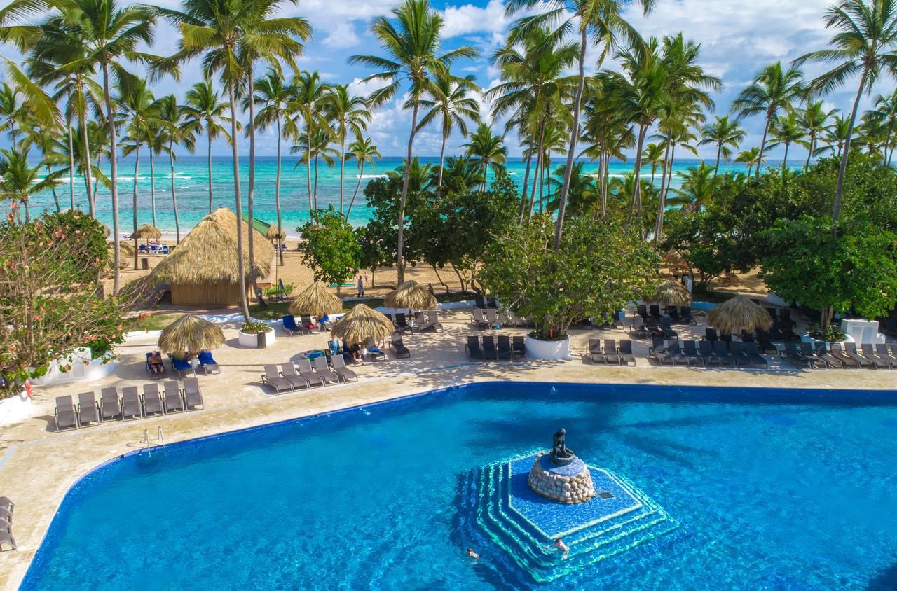 grand-sirenis-punta-cana-resort-casino-aquagames-5