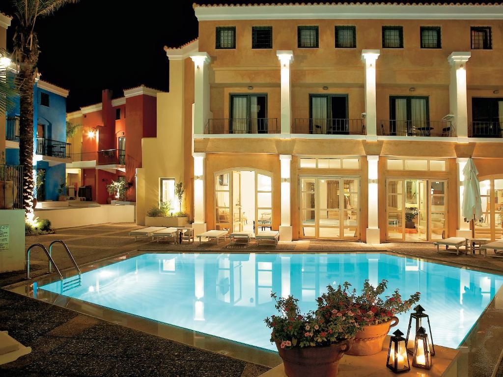 grecotel-plaza-beach-house-4