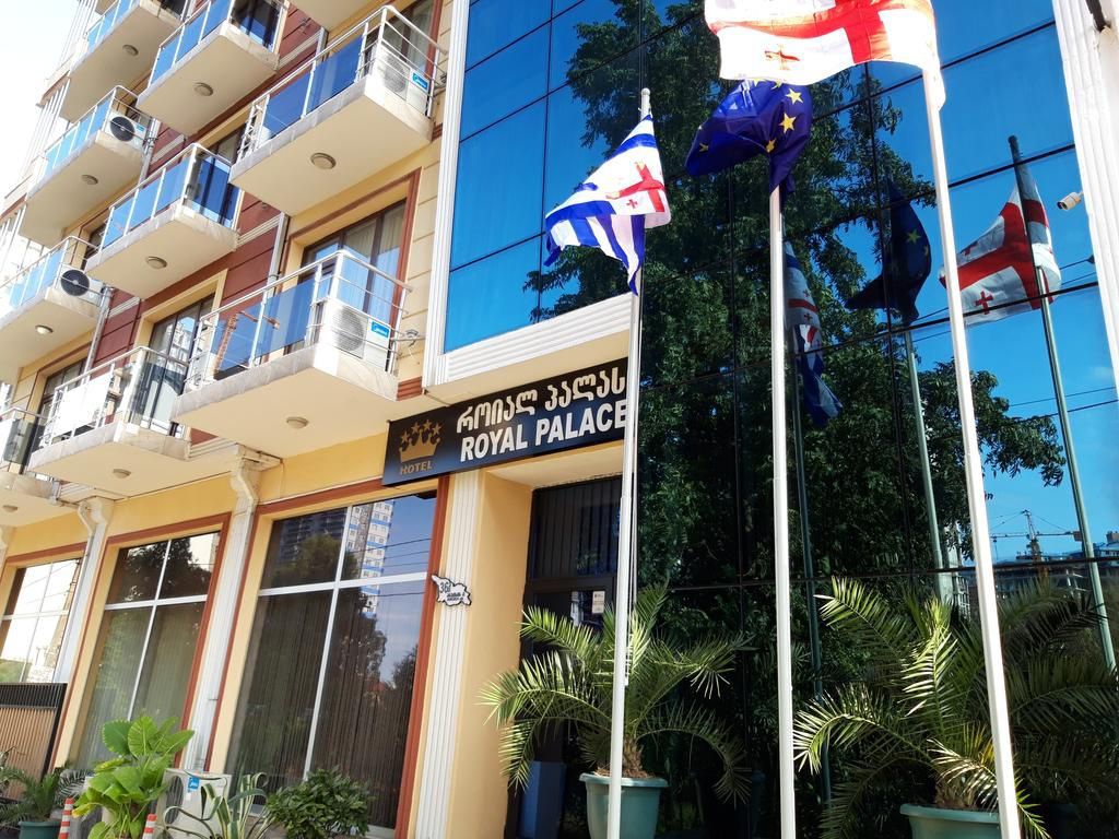 royal-palace-hotel-3