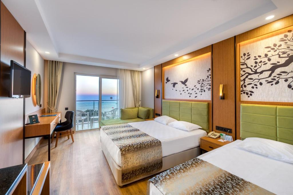 sealife-buket-resort-beach-5