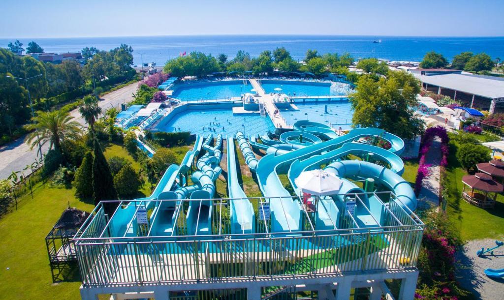miarosa-kemer-beach-5