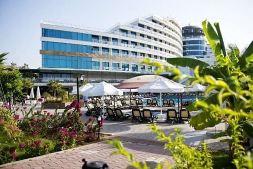 raymar-resort-aqua-5