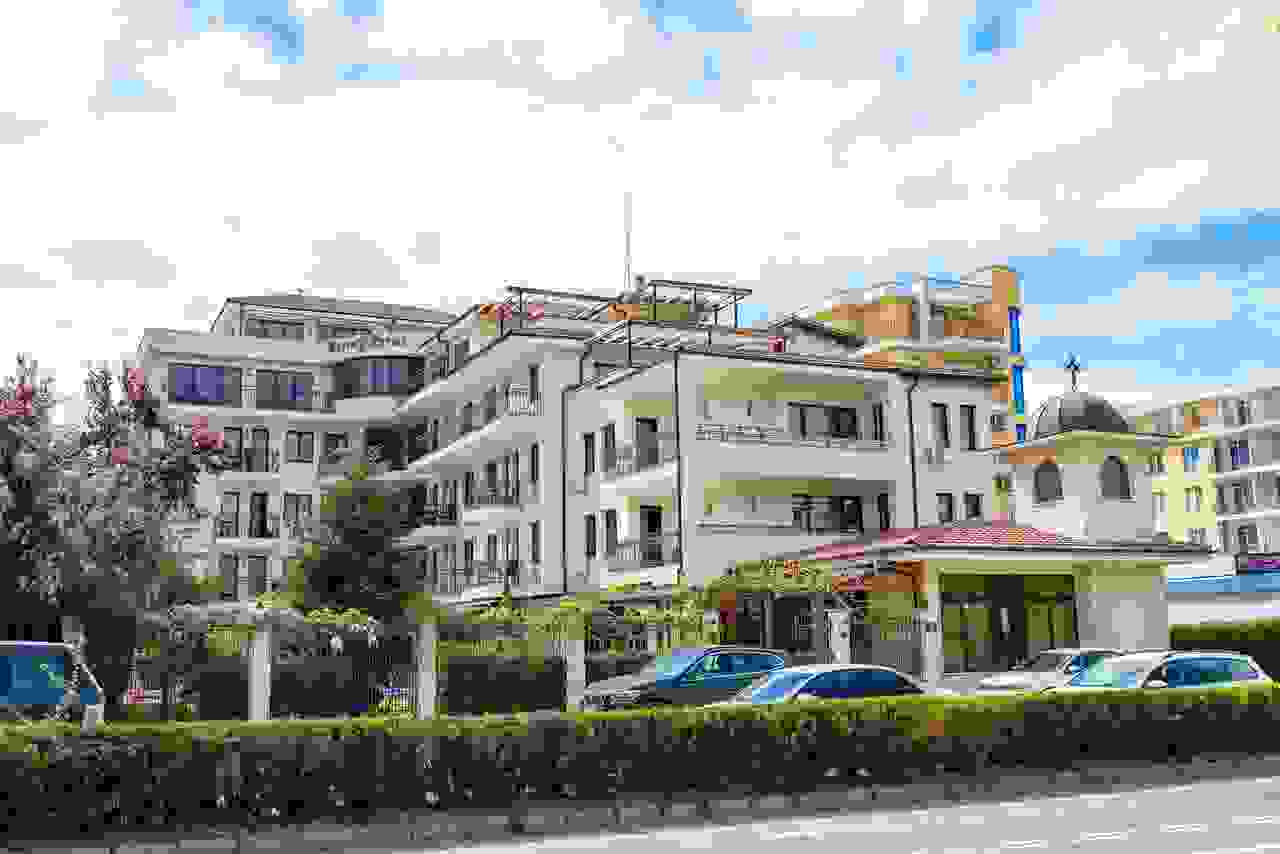 maria-revas-villa-5