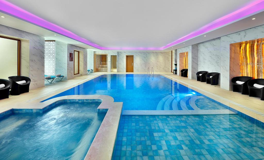 doubletree-by-hilton-resort-spa-marjan-island-51