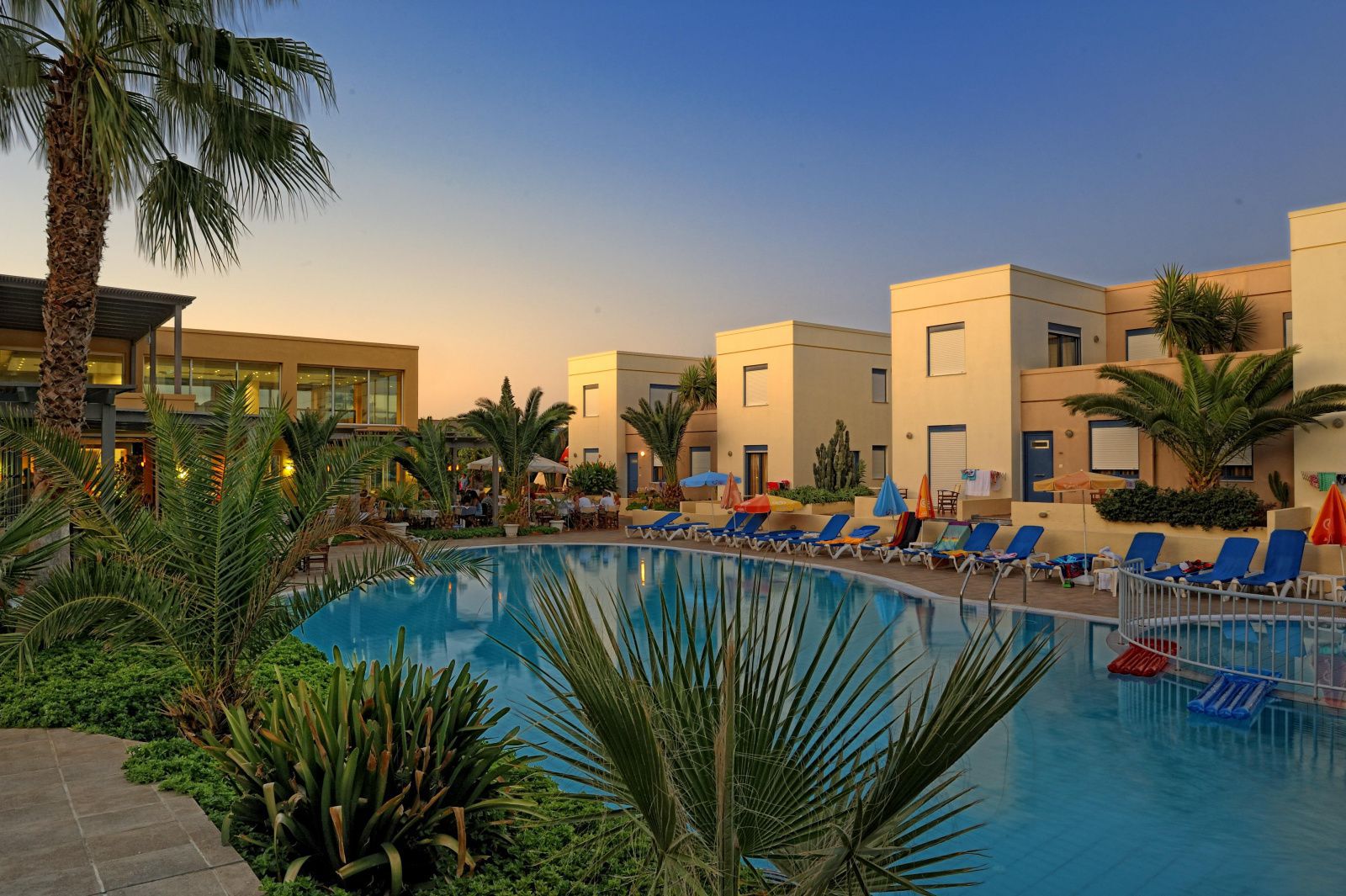 meropi-hotel-apartments-4