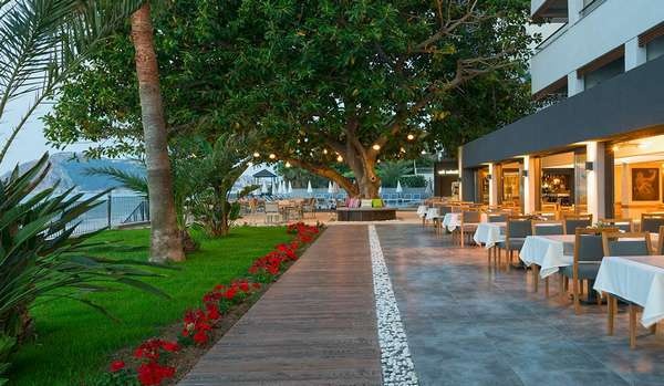 floria-beach-hotel-4