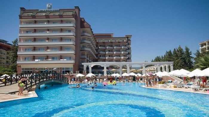 holiday-garden-resort-5