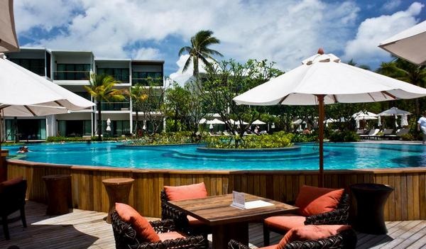 holiday-inn-phuket-4