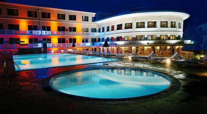 hotel-intourist-palace-5