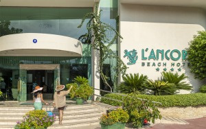 lancora-beach-hotel-4