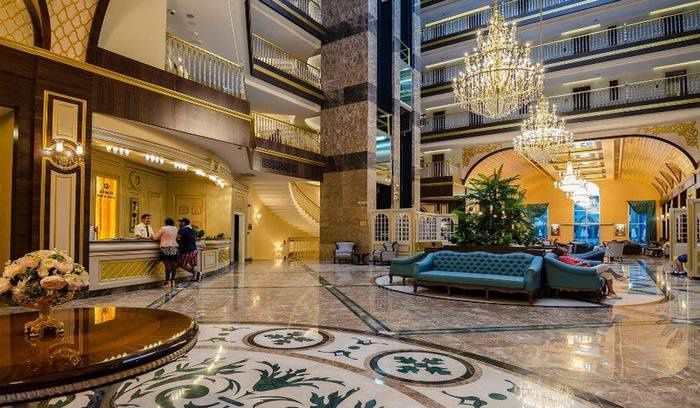 lumos-deluxe-resort-hotel-spa-5