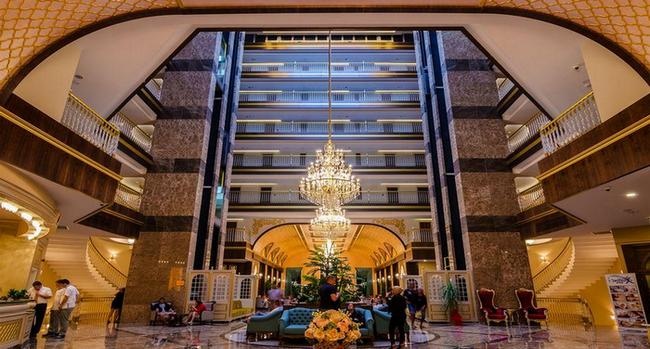 lumos-deluxe-resort-hotel-spa-5