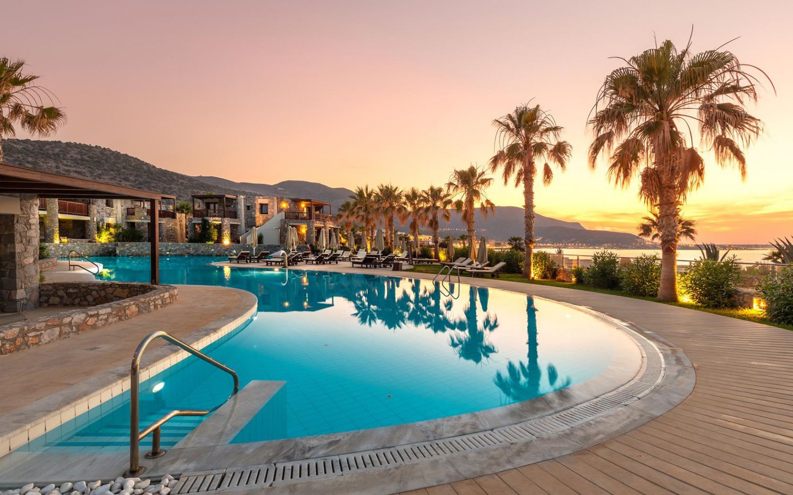 ikaros-beach-resort-spa-5