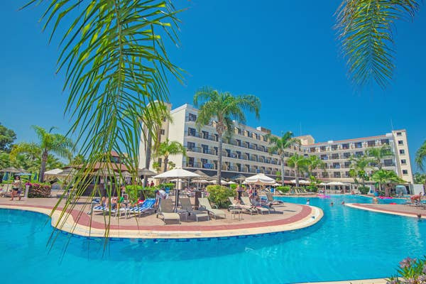 tsokkos-gardens-hotel-4