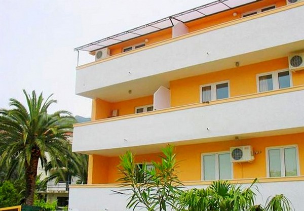 villa-strugar